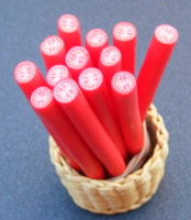 dolls-house-miniature-tomato-canes