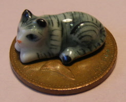 new striped cat g