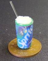 Dolls House Miniature Drinks In Cups And Glasses